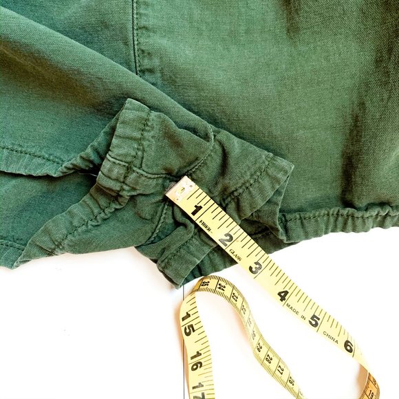 UO green brady tencel paperbag shorts XL - Picture 5 of 6